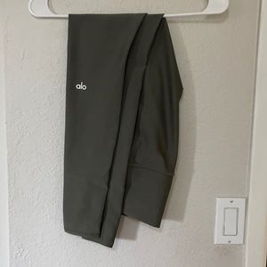 Alo Yoga High Waist Airlift Legging